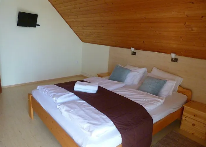 Horizont Nyaralohaz Ferienhaus Vonyarcvashegy